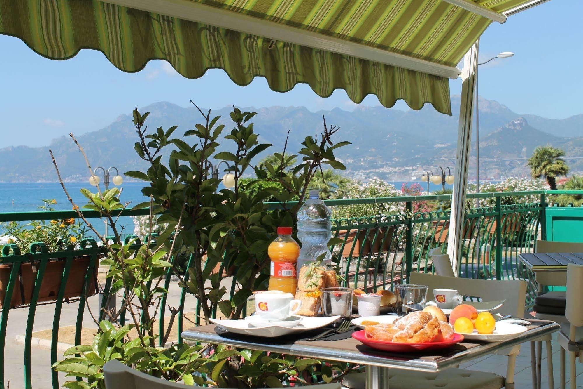 B&B Salerno In Exterior foto